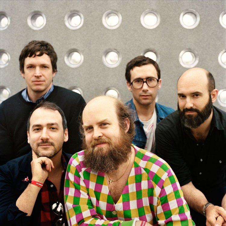 Les Savy Fav's 'OUI, LSF' Is A Triumphant Return to Controlled Chaos