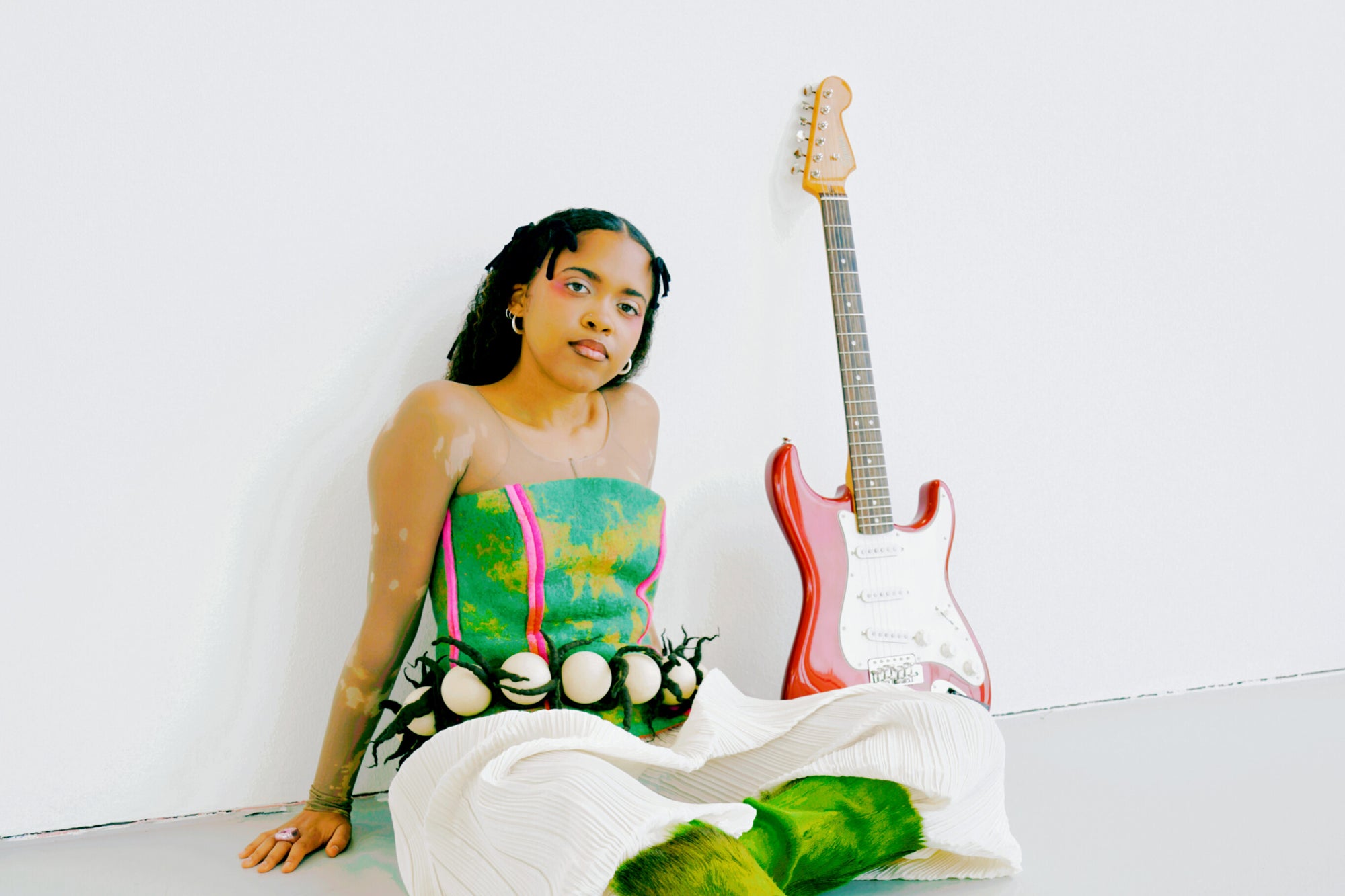 We Speak With Alexia Thomas, An Incredible Swiss Artist with A Vibrant New Single