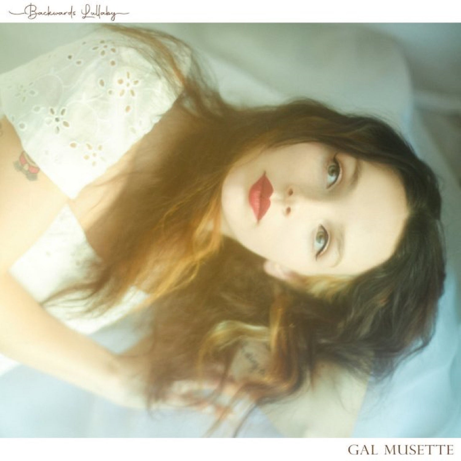 Gal Musette – ‘Backwards Lullaby’