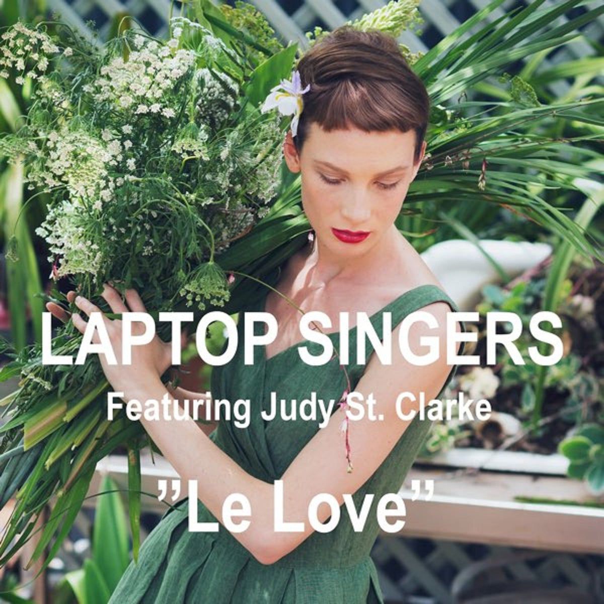 Laptop Singers - 'Le Love'